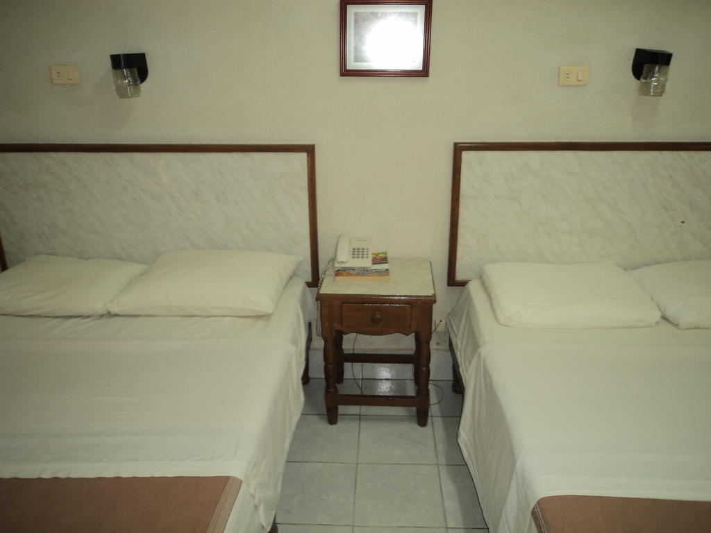 Hotel Kuraica Ciudad Obregón الغرفة الصورة